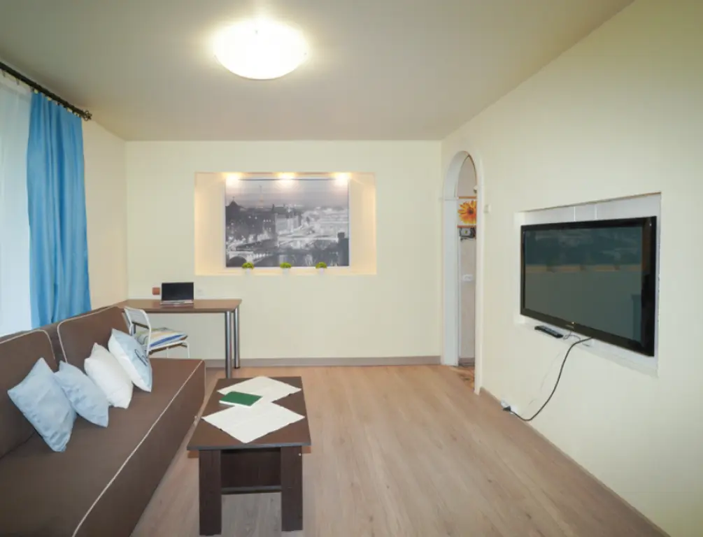 Квартира 40 м², 2 комнаты, 2 кровати