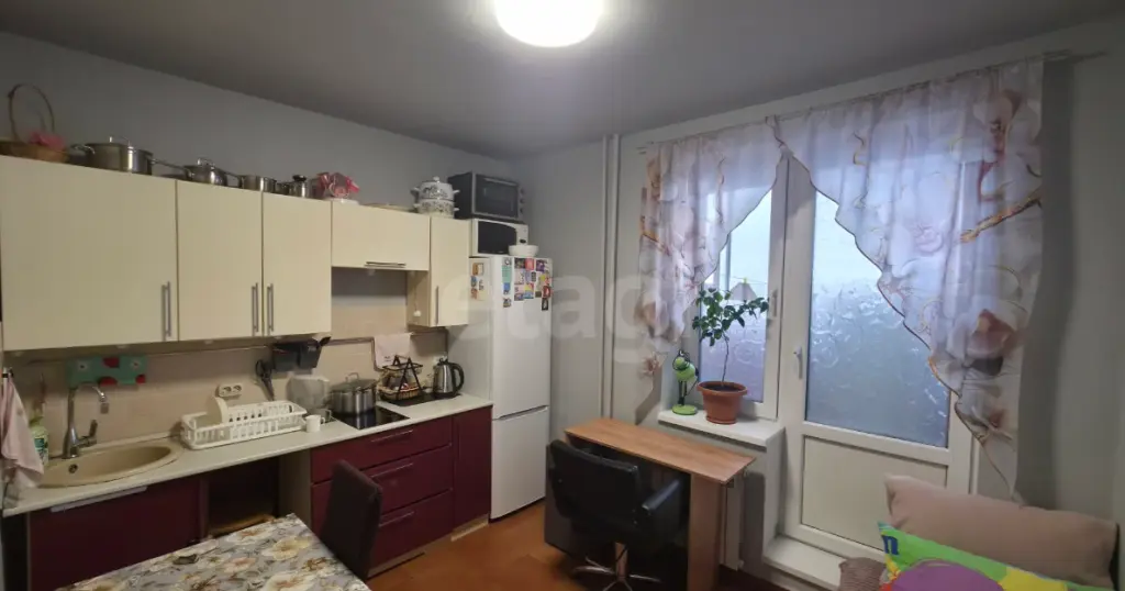 1-комн. квартира, 35.7м², 10/17 этаж