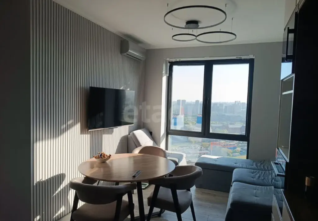 Продается 2-комн. квартира, 57м², 27/30 этаж