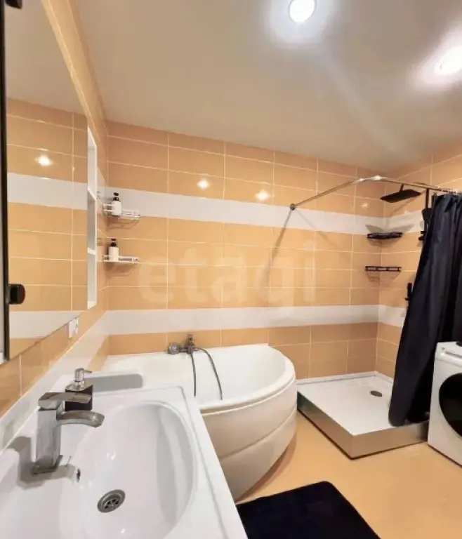 Продается 2-комн. квартира, 89.2м², 8/17 этаж