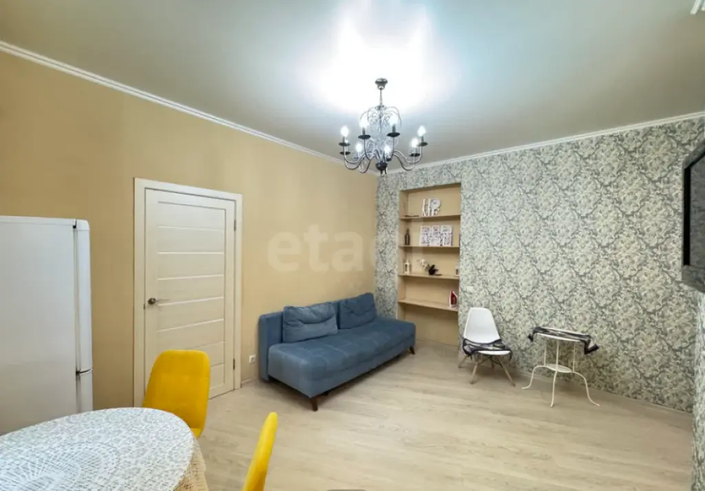 Продается 2-комн. квартира, 35м², 1/6 этаж