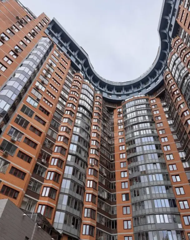 2-комн. квартира, 95.5м², 8/22 этаж