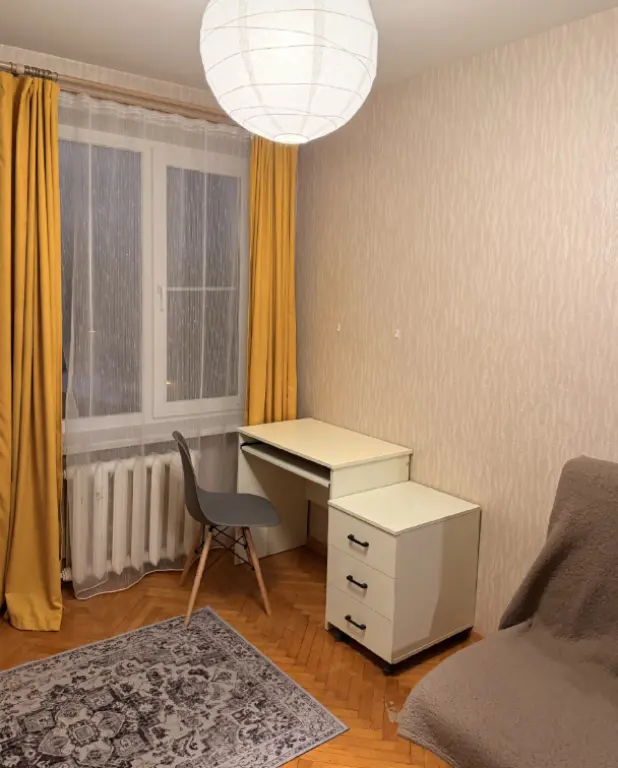 Сдается комната для девушки в Царицыно