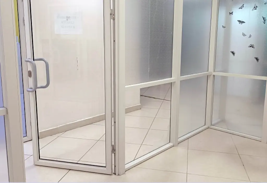 Аренда торгового павильона 6,6 кв.м. на 1 этаже ТЦ «Янтарный», Балашиха