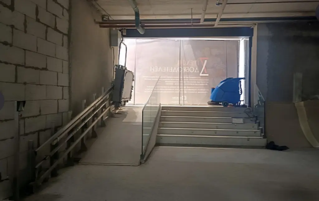 Продается помещение свободного назначения 341,4 кв.м. в премиальном RED 7 на Садовом кольце